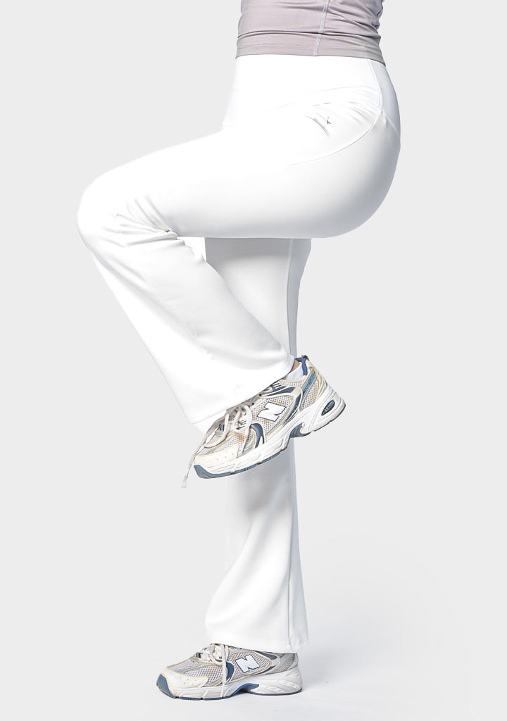Doe High Waist flare Pants